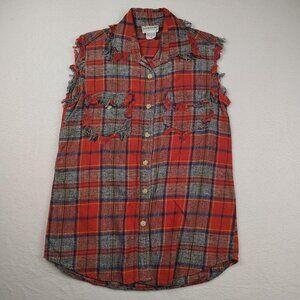 Fashion Passport Plaid Distressed Sleeveless Shirt Womens sz M Red Flannel